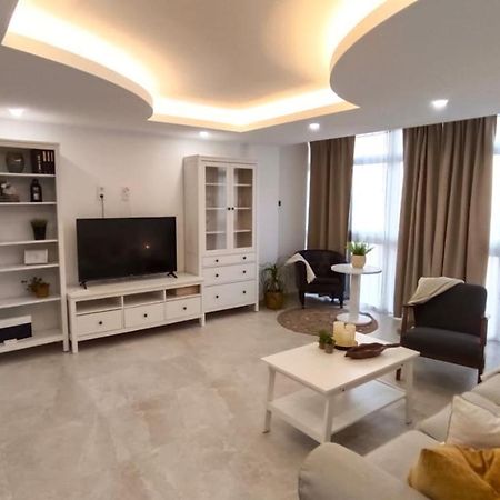 Piso Malaga Cerca Playa Apartment Bagian luar foto